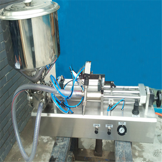semi automatic tabletop food sauce high viscosity liquid filling machine with handheld moveable nozzle