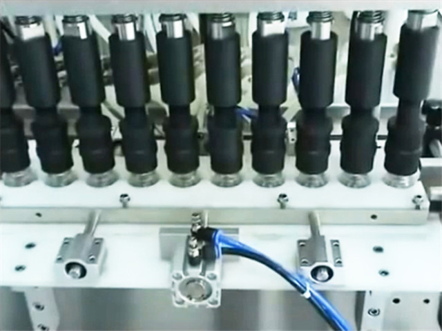 filling heads of automatic 10 heads pneumatic vacuum filling